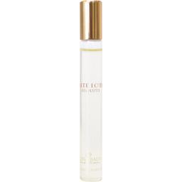 White Lotus Absolute